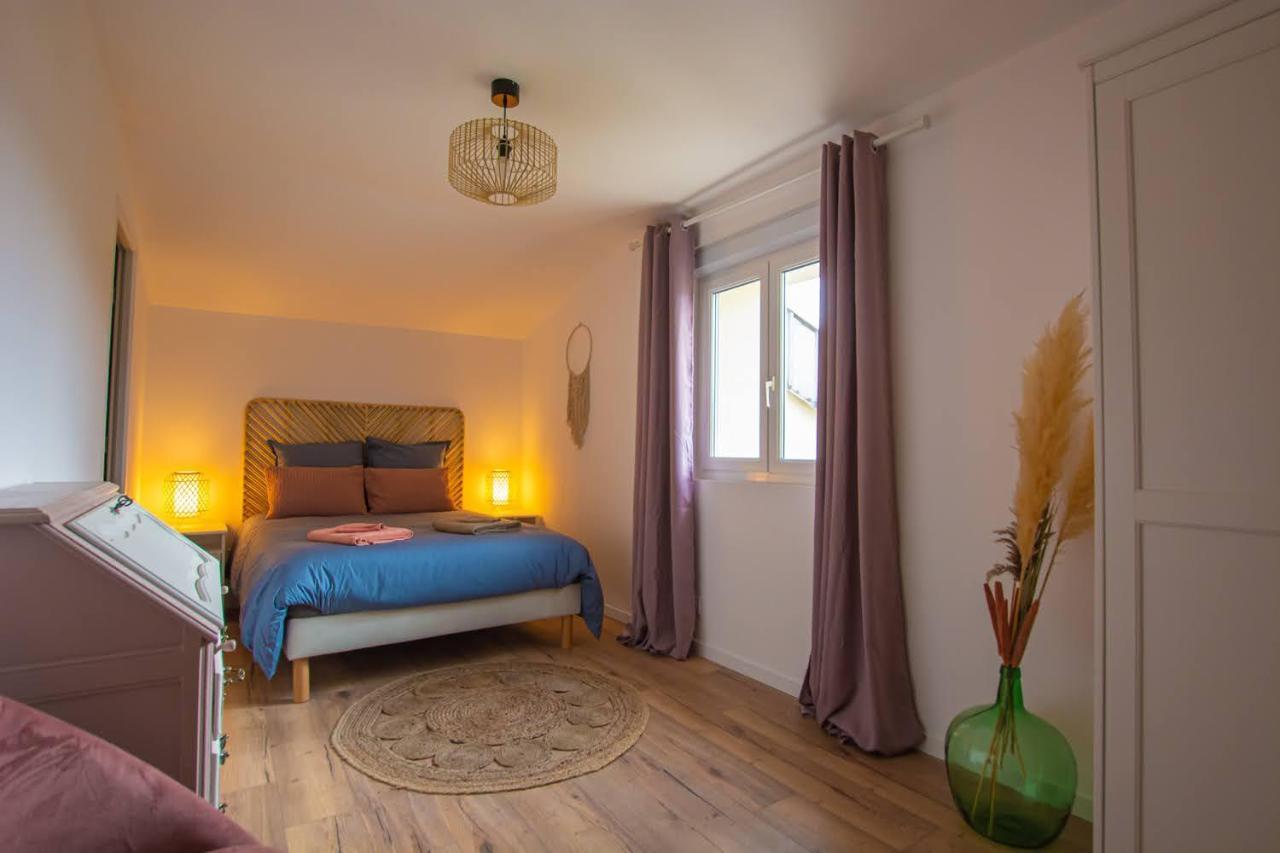 Emilie Une Nuit - 3 Chambres Au 2E Etage - Maison Avec Chats Vandieres  Exteriér fotografie